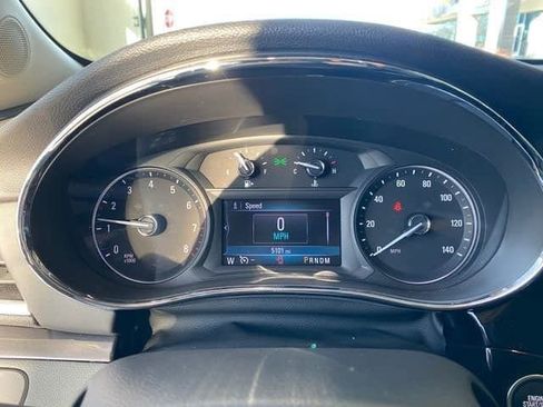 Certified 2022 Buick Encore Preferred w/ Safety Package image 24