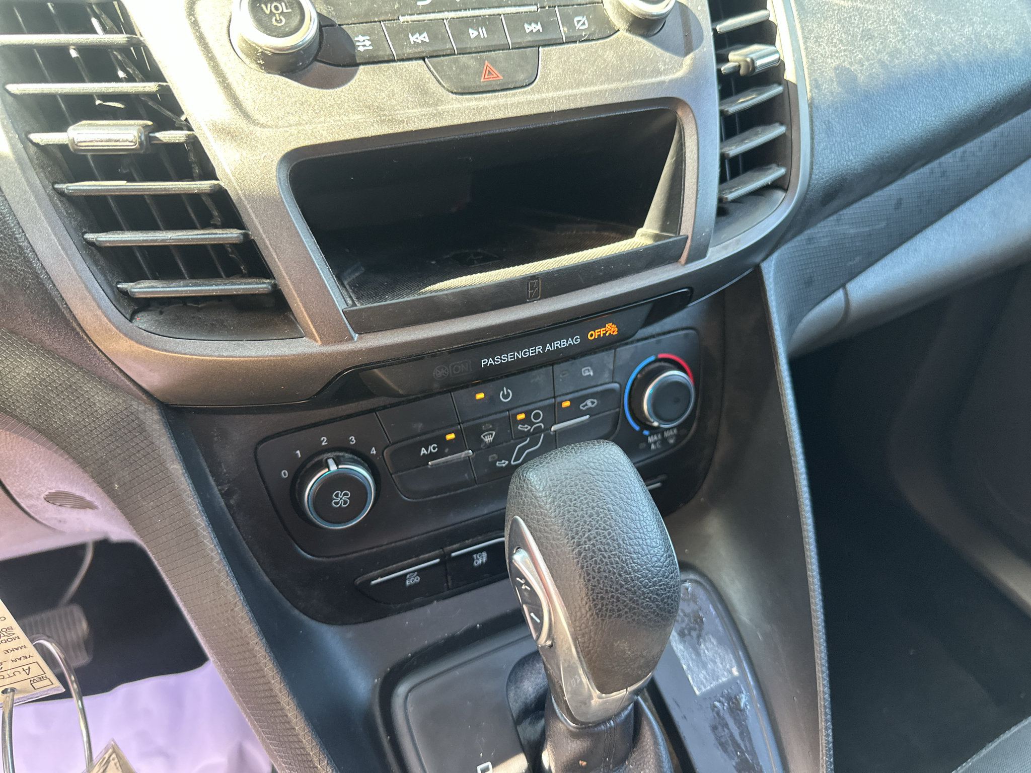 Used 2019 Ford Transit Connect XLT FWD image 27