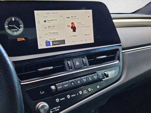 Used 2023 Lexus ES 350 F Sport w/ Accessory Package (Z2) FWD image 8