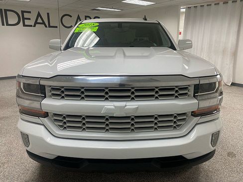 Used 2018 Chevrolet Silverado 1500 LT w/ All Star Edition image 2