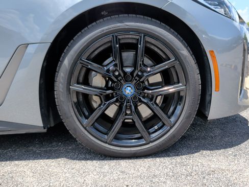 Used 2023 BMW i4 eDrive40 w/ Premium Package RWD image 14