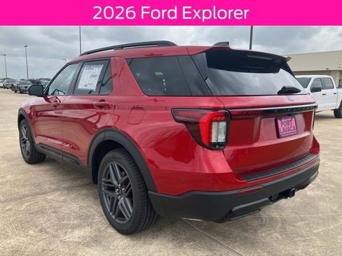 New 2026 Ford Explorer ST-Line w/ ST-Line Street Pack RWD image 5