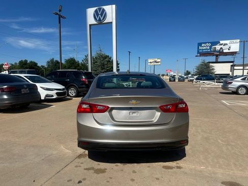 Used 2024 Chevrolet Malibu LT FWD image 6
