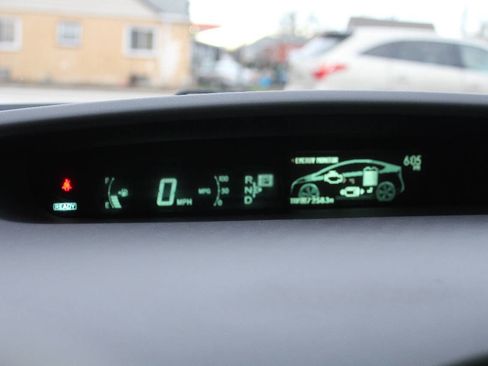 Used 2011 Toyota Prius Three image 16