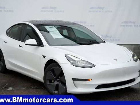 Used 2021 Tesla Model 3 Standard Range Plus RWD image 1