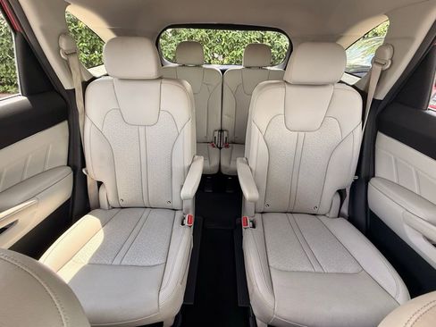 Used 2022 Kia Sorento SX Prestige AWD/4WD image 39