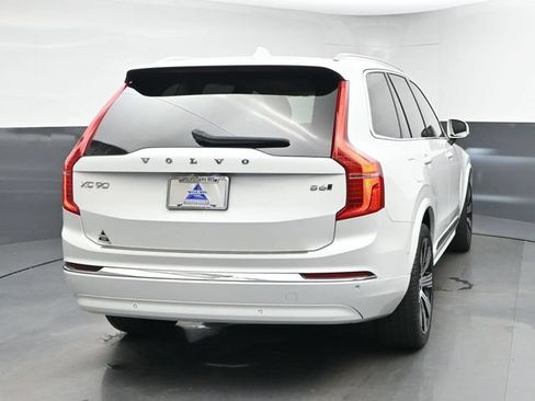 Used 2024 Volvo XC90 B6 Ultimate w/ Protection Package Premier AWD/4WD image 8