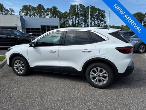 Used 2024 Ford Escape Active AWD/4WD image 11