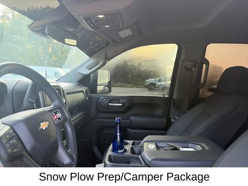 Used 2025 Chevrolet Silverado 2500 Custom w/ Custom Value Package AWD/4WD image 13