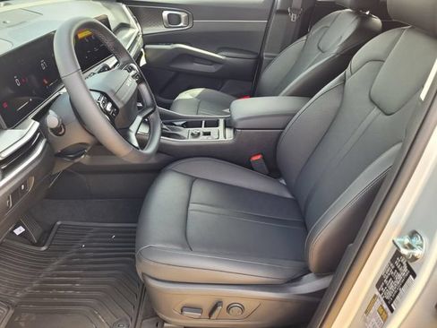 New 2026 Kia Sorento S w/ S Panoramic Sunroof Package FWD image 8