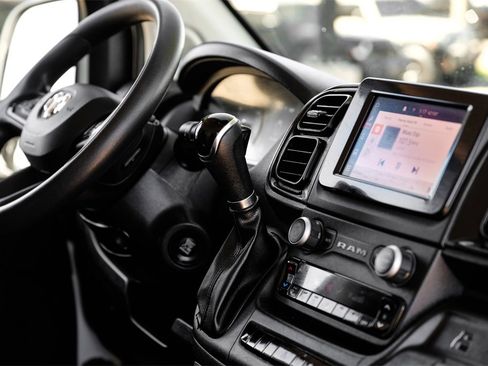 Used 2023 RAM ProMaster 2500 image 18