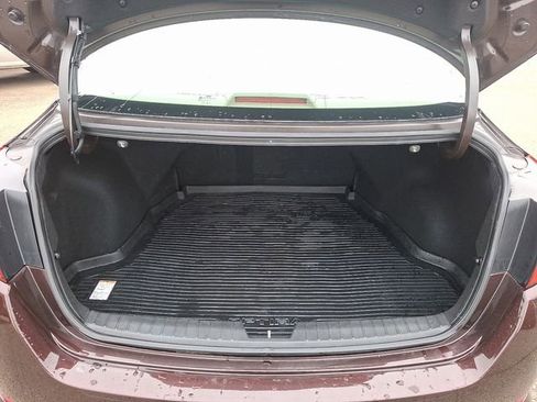 Used 2011 Kia Optima LX w/ Convenience Pkg image 28