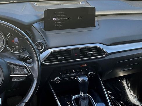 Used 2022 MAZDA CX-9 Touring image 10