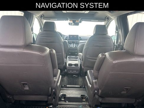 Used 2018 Honda Odyssey Elite image 16