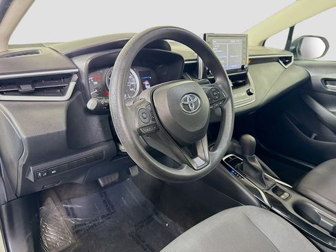 Used 2021 Toyota Corolla LE image 22