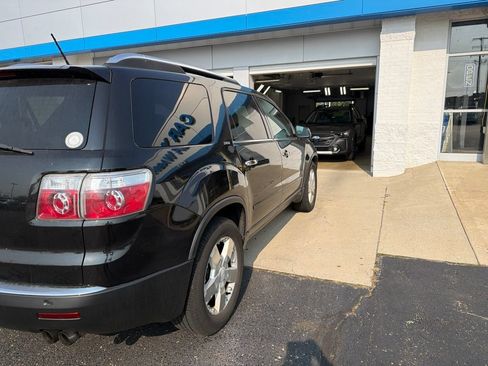 Used 2008 GMC Acadia SLT w/ Convenience Package FWD image 11