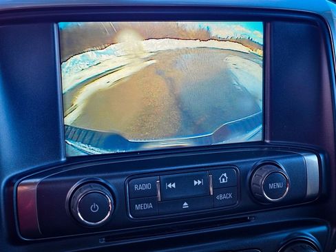 Used 2017 Chevrolet Silverado 1500 LT w/ LT Convenience Package image 24