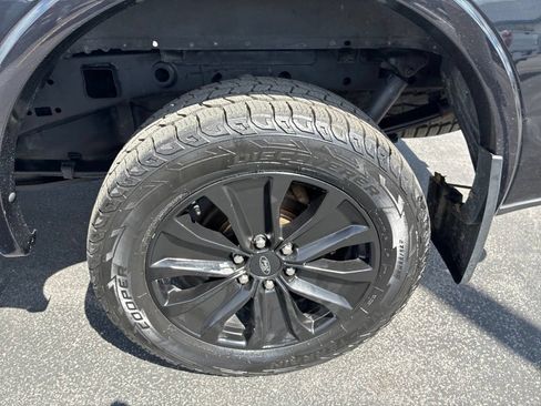 Used 2020 Ford F150 Lariat w/ Equipment Group 502A Luxury AWD/4WD image 47