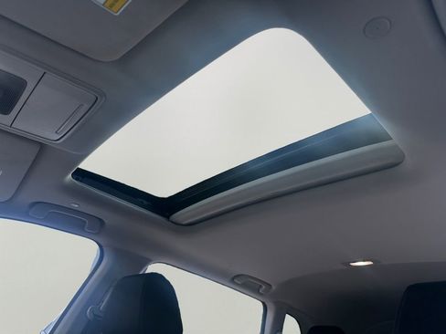 Certified 2025 Honda CR-V EX image 22
