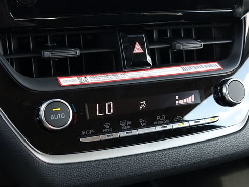New 2026 Toyota Corolla LE FWD image 19