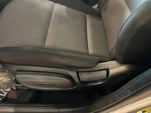 Used 2025 Kia Soul LX w/ LX Technology Package image 22