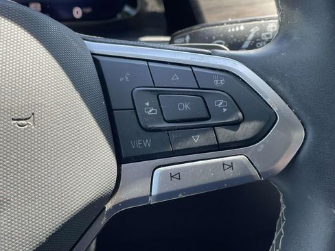 Used 2024 Volkswagen Atlas SEL AWD/4WD image 21