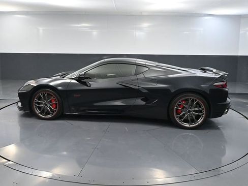 Used 2023 Chevrolet Corvette Stingray Premium Cpe w/ 3LT image 11