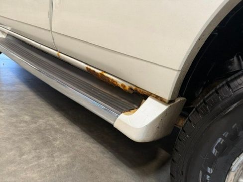 Used 2002 Cadillac Escalade AWD image 30