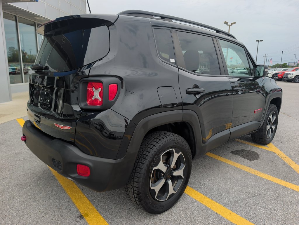Used 2019 Jeep Renegade Trailhawk w/ Cold Weather Group II AWD/4WD image 7