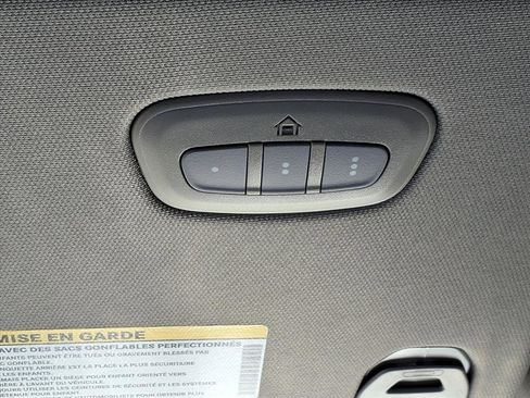 Certified 2022 RAM 1500 Laramie image 18