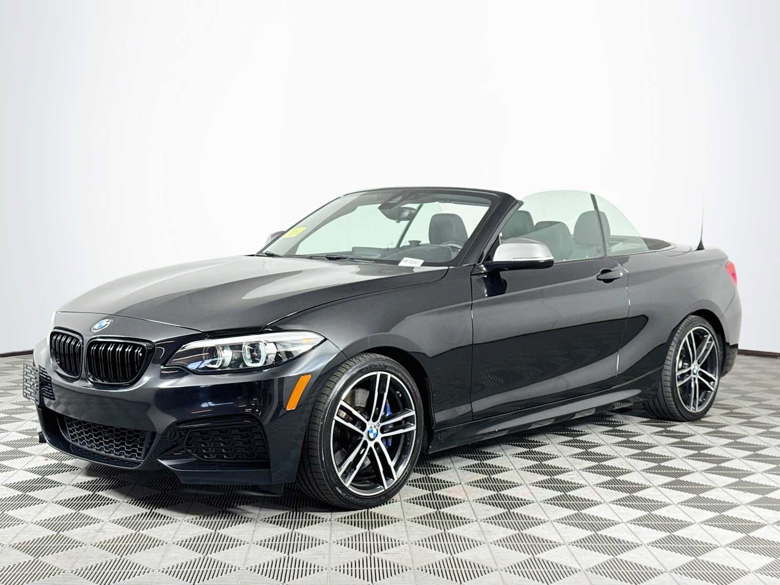 Used 2018 BMW M240i Convertible RWD image 29