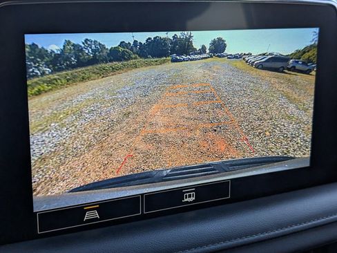 Used 2021 Chevrolet Suburban LT w/ Rear Media and Nav Package image 18