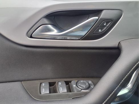 Used 2024 Chevrolet Blazer LT w/ Sound & Technology Package image 16