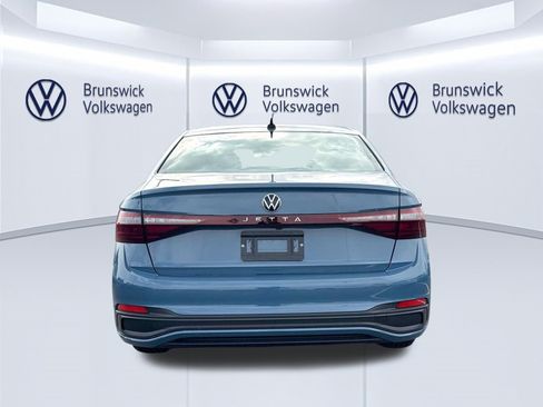 New 2026 Volkswagen Jetta Sport FWD image 5