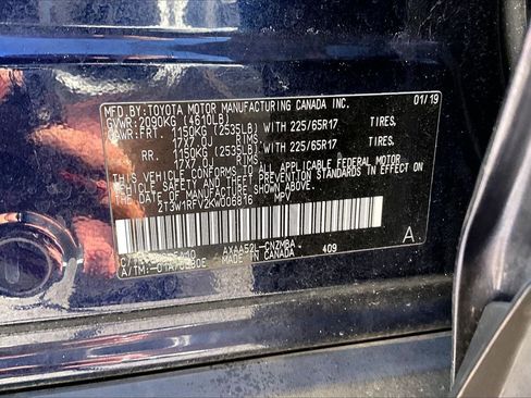 Used 2019 Toyota RAV4 XLE w/ Convenience Package image 16