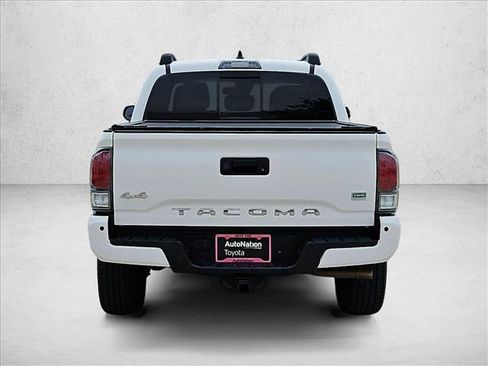 Used 2020 Toyota Tacoma Limited AWD/4WD image 6