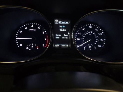 Used 2018 Hyundai Santa Fe Sport w/ 2.0T Ultimate Tech Package 05 FWD image 23