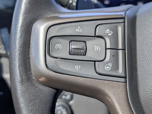 Used 2022 Chevrolet Silverado 1500 ZR2 w/ Technology Package image 25