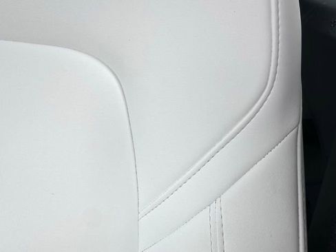 Used 2023 Tesla Model Y Long Range image 16