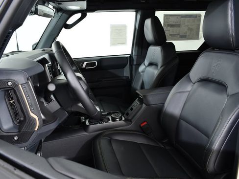 New 2026 Ford Bronco Badlands AWD/4WD image 6