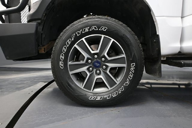 Used 2016 Ford F150 XL w/ XL Power Equipment Group AWD/4WD image 12