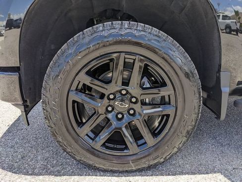 Used 2023 Chevrolet Silverado 1500 LT Trail Boss w/ Protection Package AWD/4WD image 10