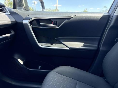 Used 2024 Toyota RAV4 XLE image 28