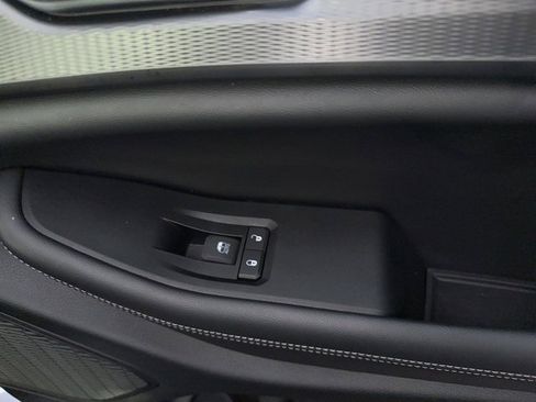 Used 2024 Jeep Grand Cherokee Laredo X w/ Trailer Tow Package image 42