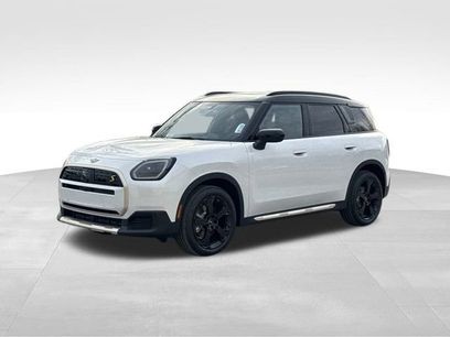 New 2025 MINI Cooper Countryman SE w/ Comfort Package Max