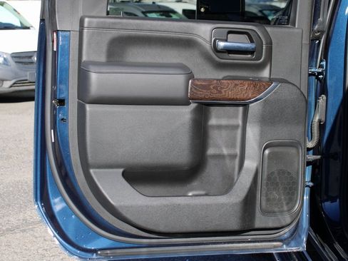 Used 2020 GMC Sierra 2500 Denali w/ Denali Ultimate Package image 36