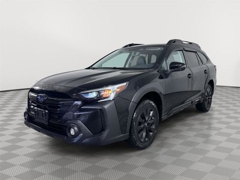 Used 2023 Subaru Outback Onyx Edition image 3