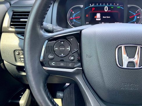Used 2022 Honda Pilot Elite image 43