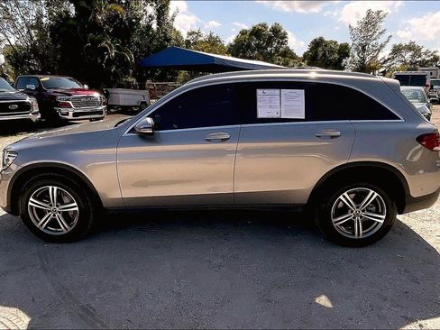 Used 2021 Mercedes-Benz GLC 300 4MATIC image 30