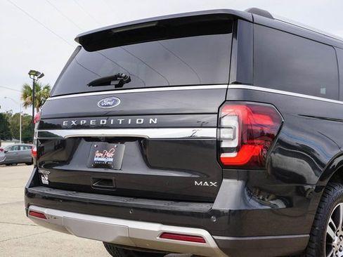 Used 2022 Ford Expedition Max Limited image 5